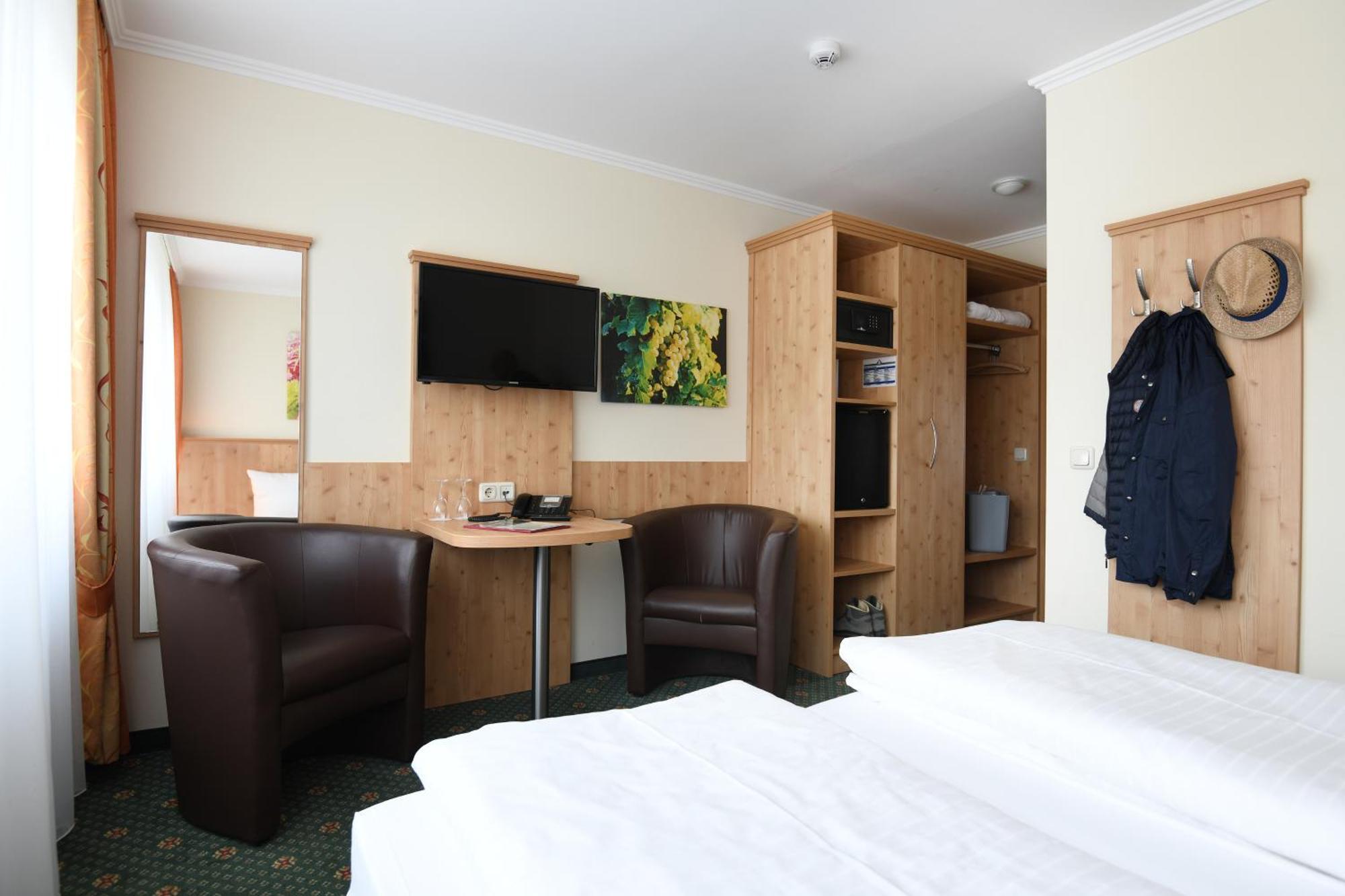Moselstern Parkhotel Kraehennest Loef Phòng bức ảnh